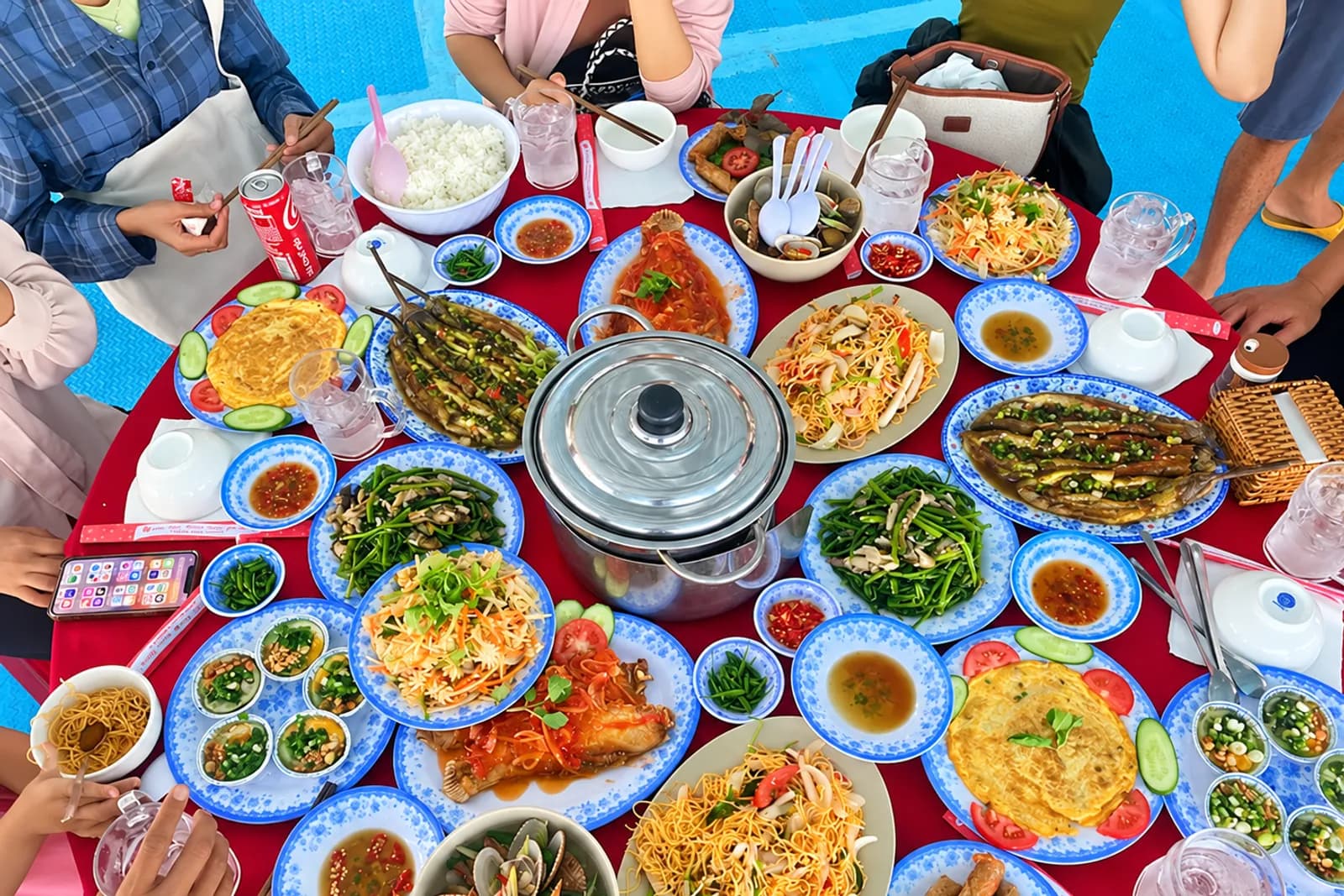 Tour 3 đảo Nha Trang: Lặn biển Hòn Mun – Làng Chài – Bãi Sỏi – ảnh 3